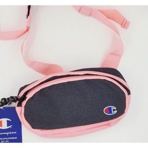 🌟Exclusive!!! Champion Fanny Pack! 🌟